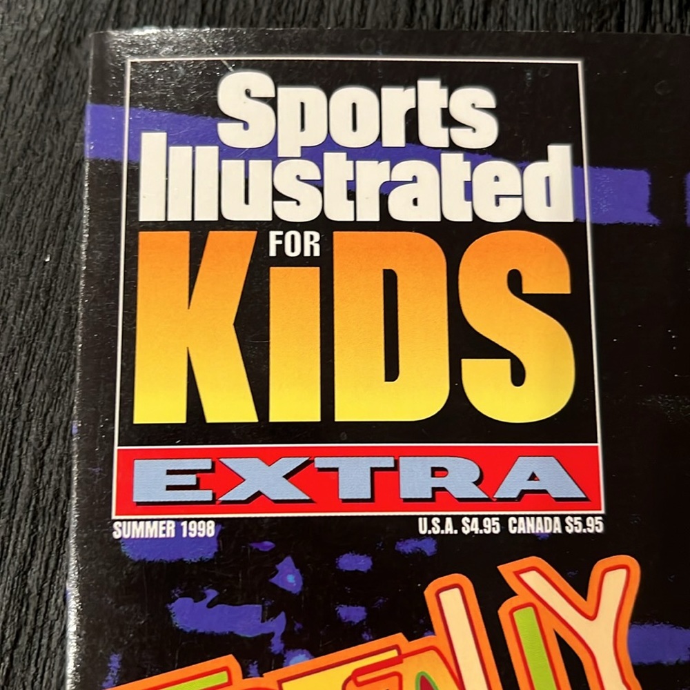 Sports Illustrated For Kids Extra Magazine - Totally Michael Special Edition - Picture 6 of 16
